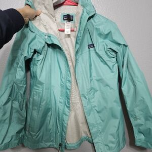 Patagonia Women's Torrentshell Teal Rain Jacket/Windbreaker